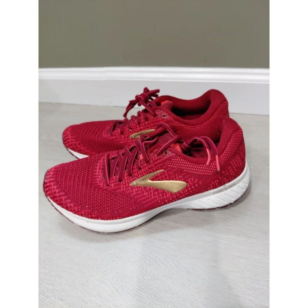 Size 10 - Brooks Revel 3 Red Teaberry Gold 120302-1B-694 Women's Sneakers